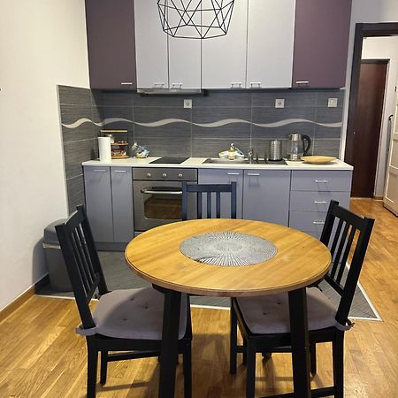 Appartement Charlie Aviv Park à Belgrade Extérieur photo