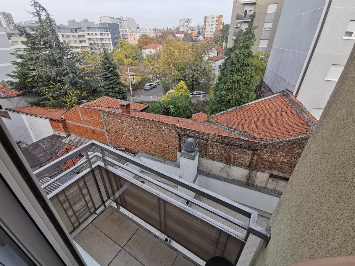 Appartement Charlie Aviv Park à Belgrade Extérieur photo